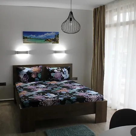 студио в комплекс нестинарка * Tsarevo