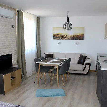 Appartement студио в комплекс нестинарка