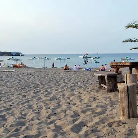 студио в комплекс нестинарка * Tsarevo